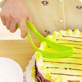 Cake Slicer Plastic Slicer Pie Slicer Pastry Server Cutter Cookie Fondant Dessert Cutting Tool Kitchen Home Gadget Tool for Party Wedding Birthda